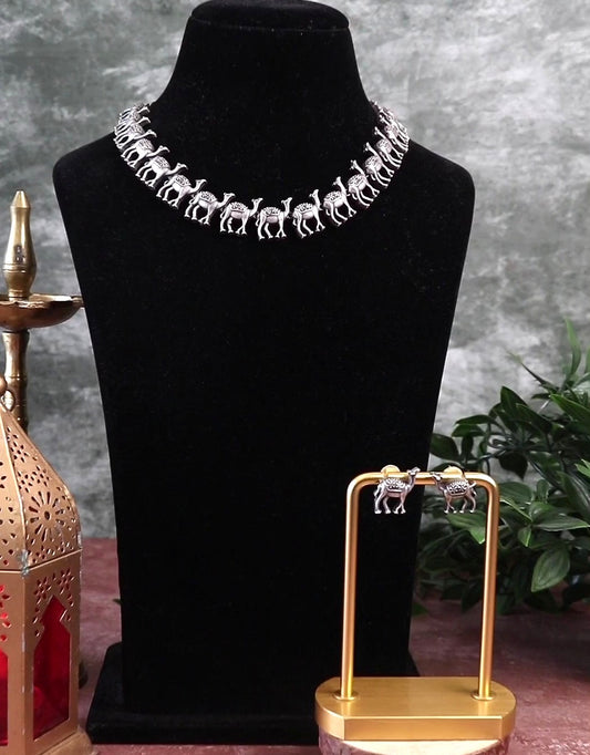 Camel Design Brass Necklace Set