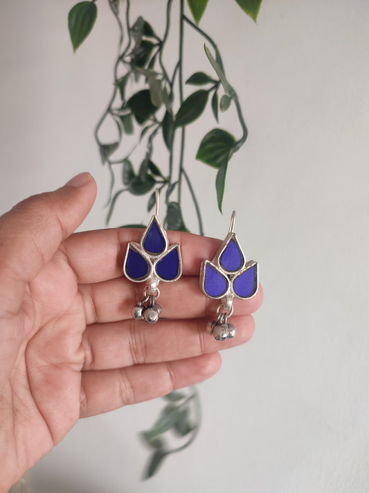 Supriya Glass Earrings