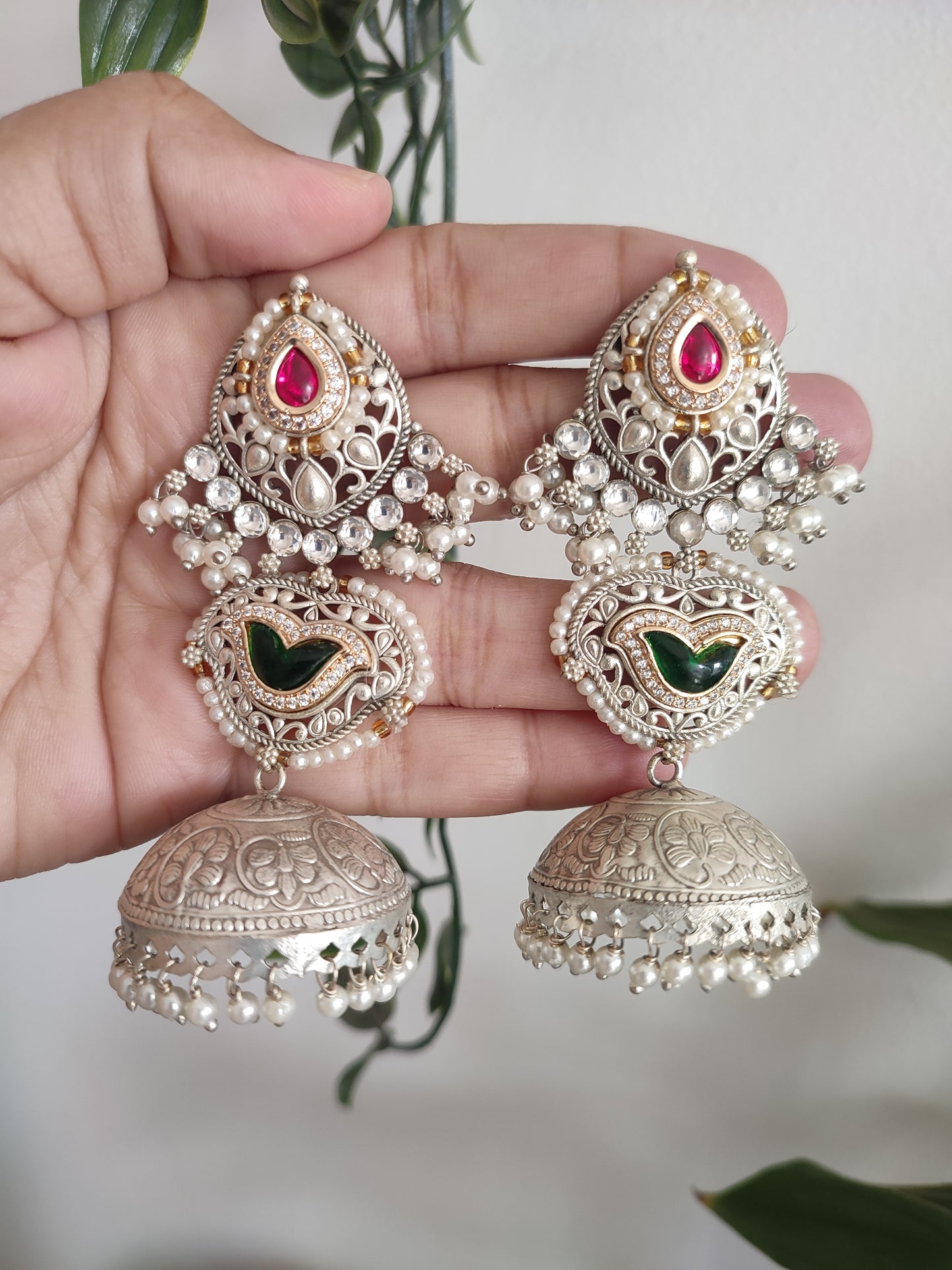 Kishori Kundan Jhumka