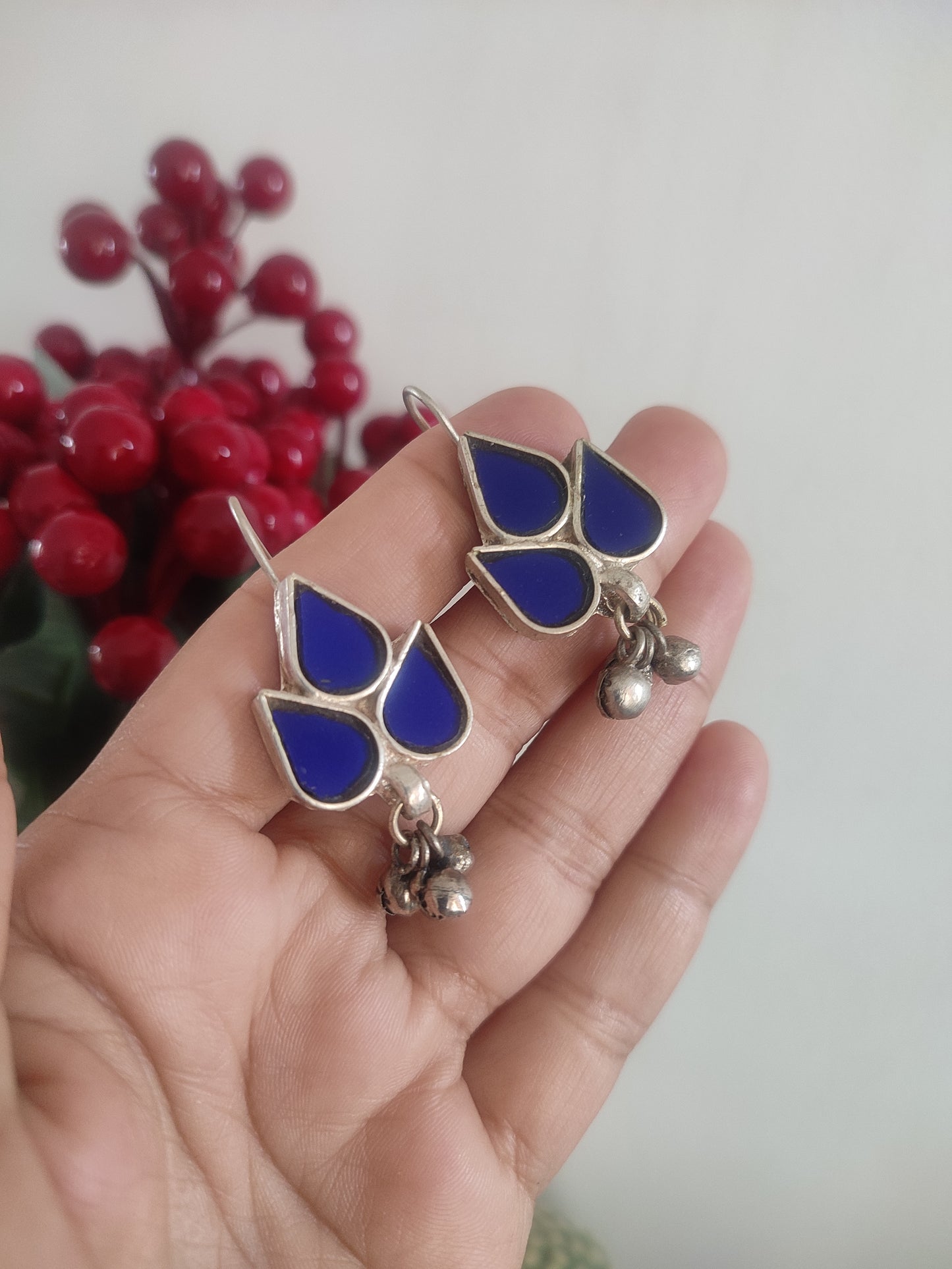 Supriya Glass Earrings