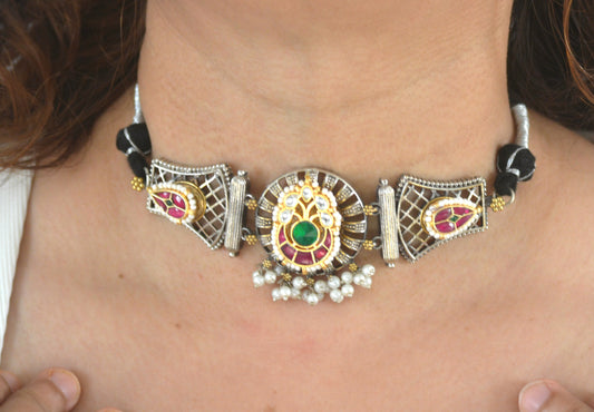 Godavari Pachi Kundan Choker Necklace Set