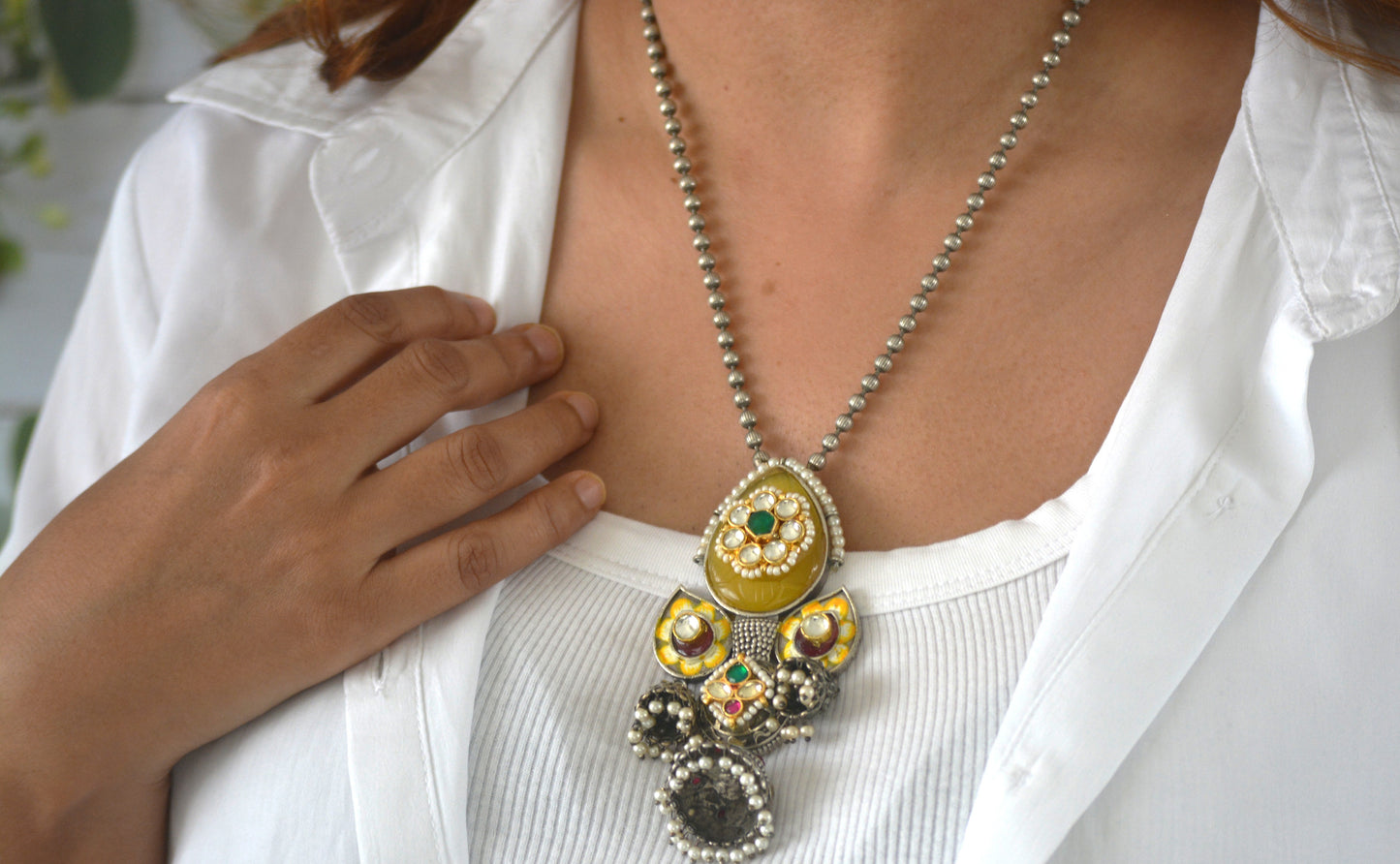 Meghduri Pachi Kundan Pendant Stone Pendant Set