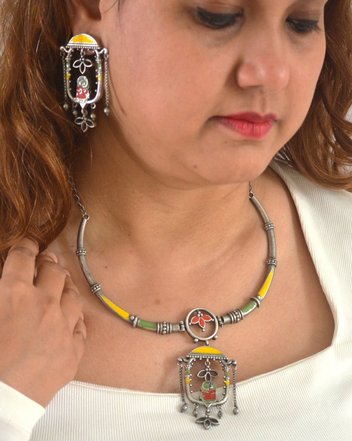 Designer Handpainted Hasli Set with Earrings