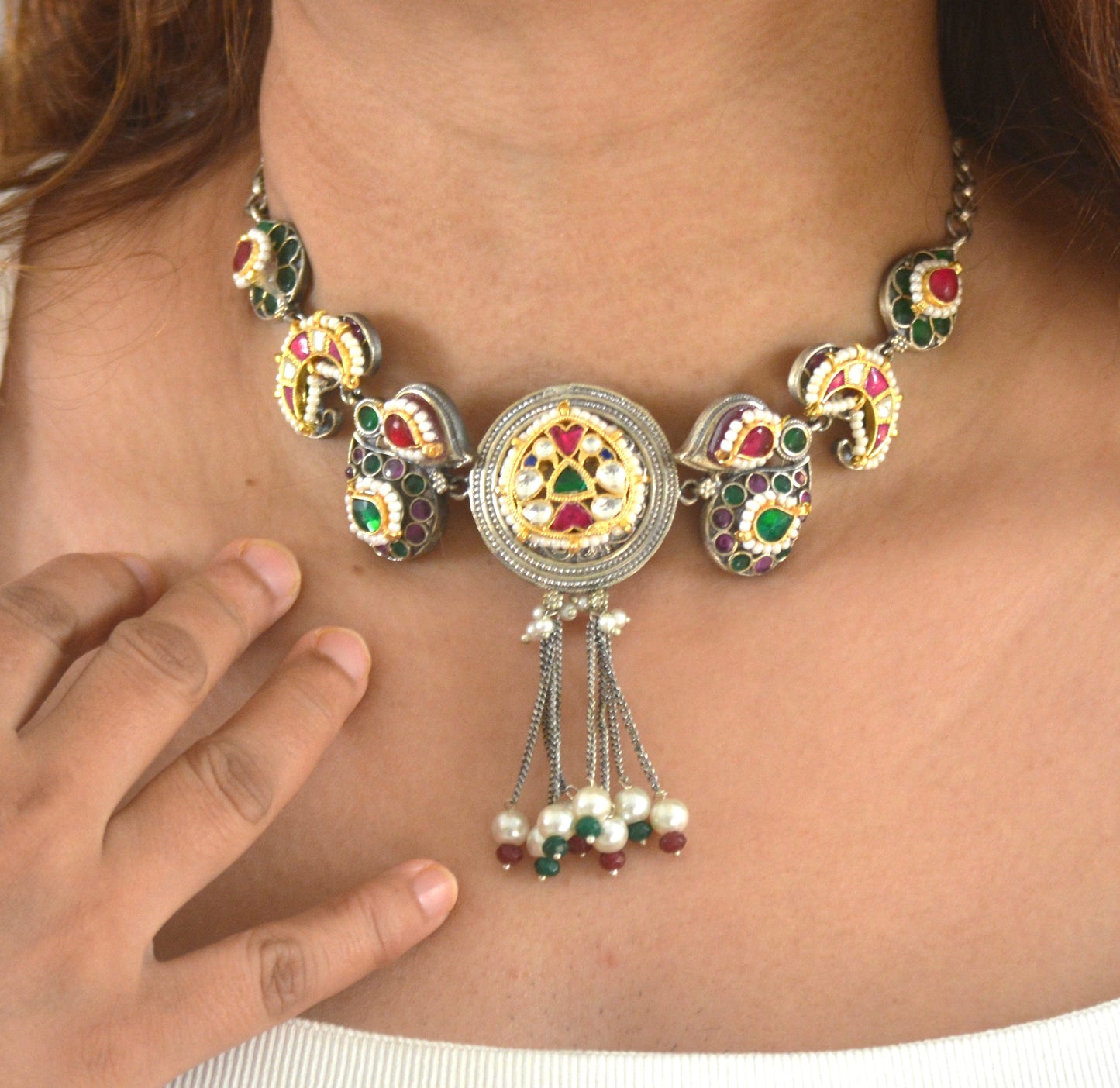 Munika Pachi Kundan Brass Choker Necklace