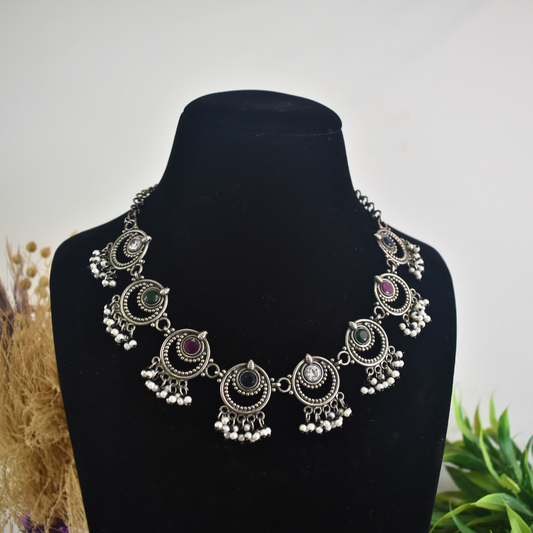 Maharani Lighweight Necklace set with Earrings
