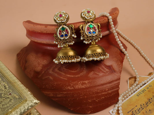 Enhance Your Wedding Look with Exquisite Jewellery from Kreative Curio