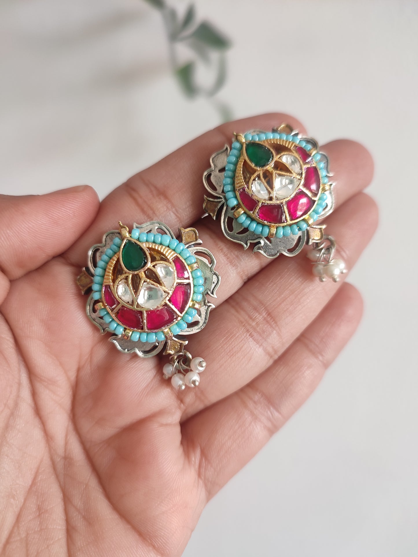 Pachi Kundan Stud Earrings