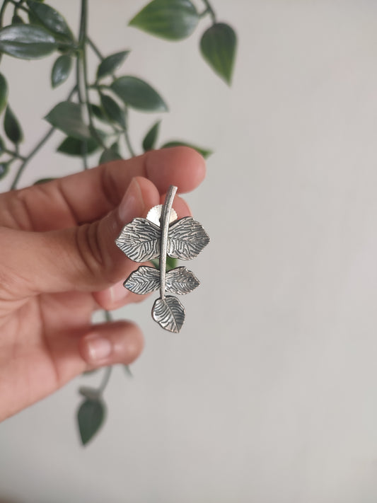 Pata Stud Earrings