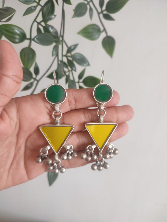 Nioshi Glass Earrings Lightweight