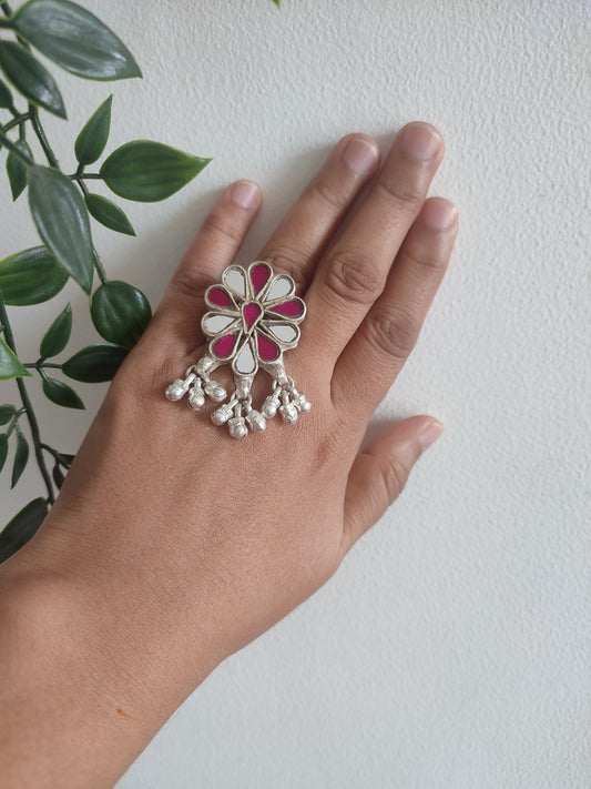 Glass Ring White and Rani Pink