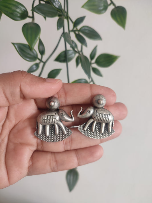 Gaj Swinging Stud Earrings