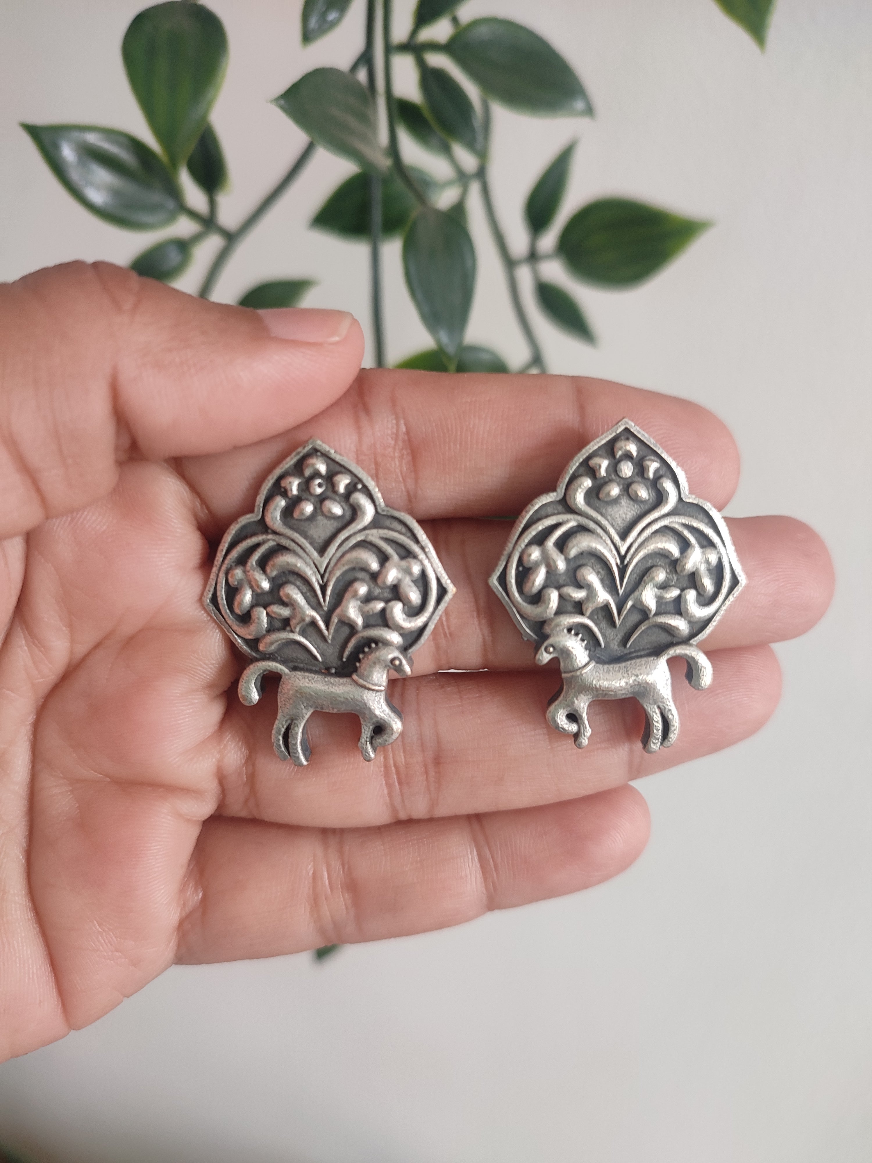 2 Ghode Ghode Pe Sawar Designer Stud Earrings| Statement Stud Earrings ...
