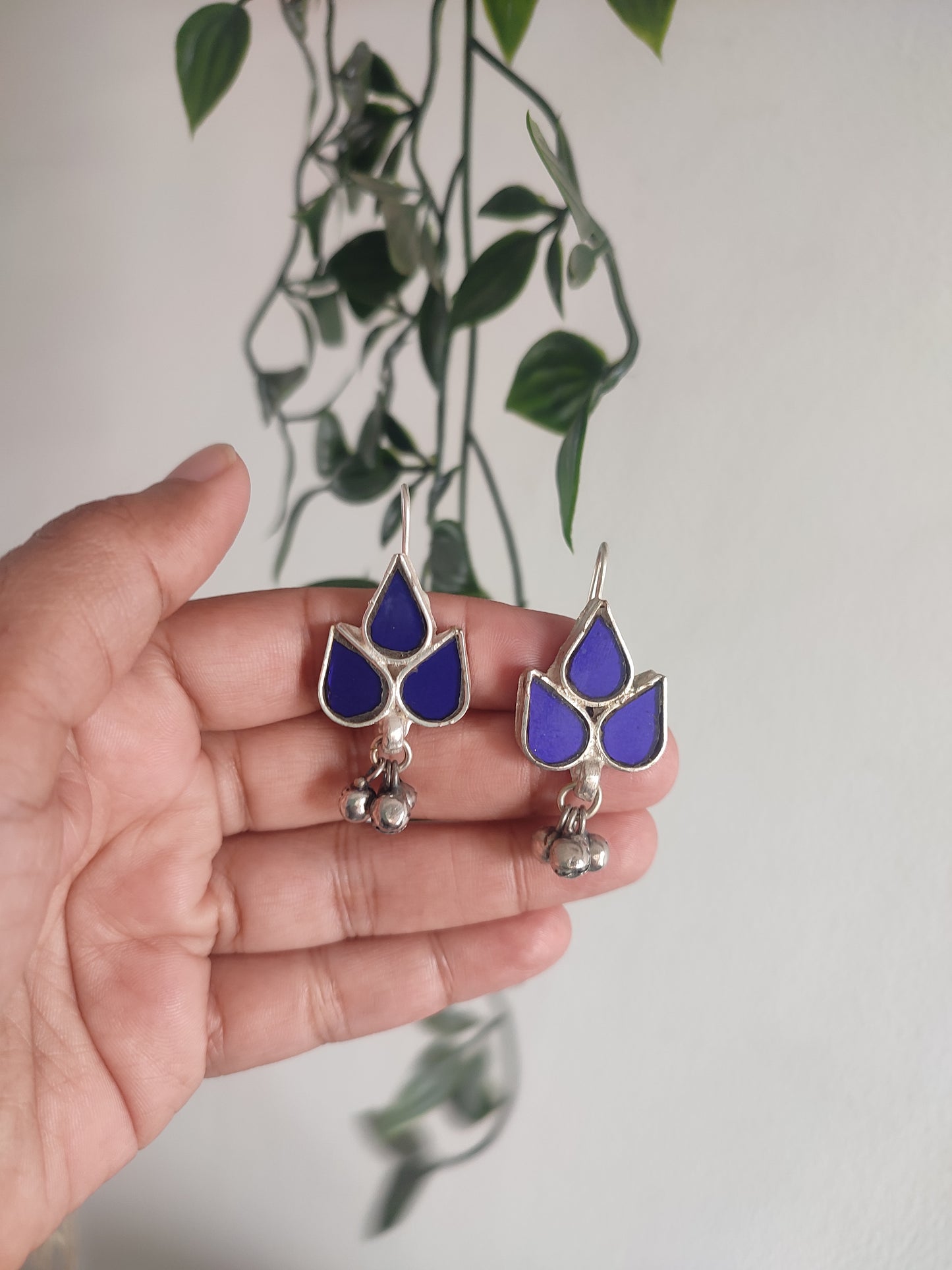 Supriya Glass Earrings