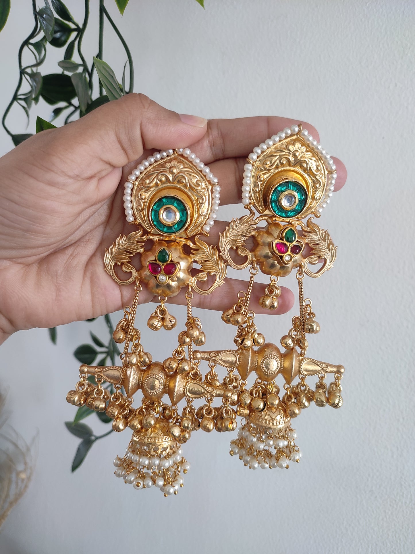 Munraz Golden Kashmiri Style Jhumkis- Light to Medium Weight