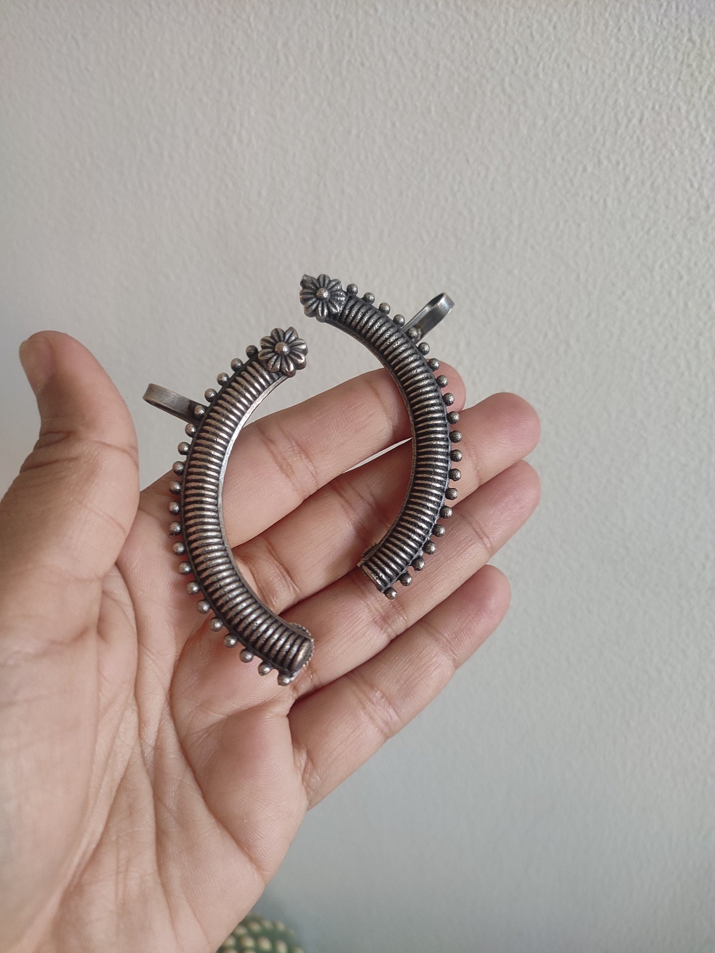 Suma Earcuff with push back earrings