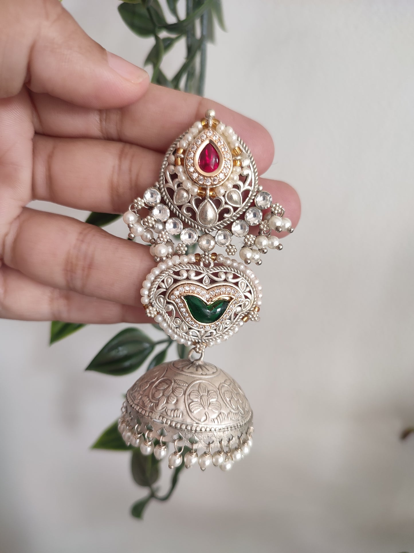 Kishori Kundan Jhumka