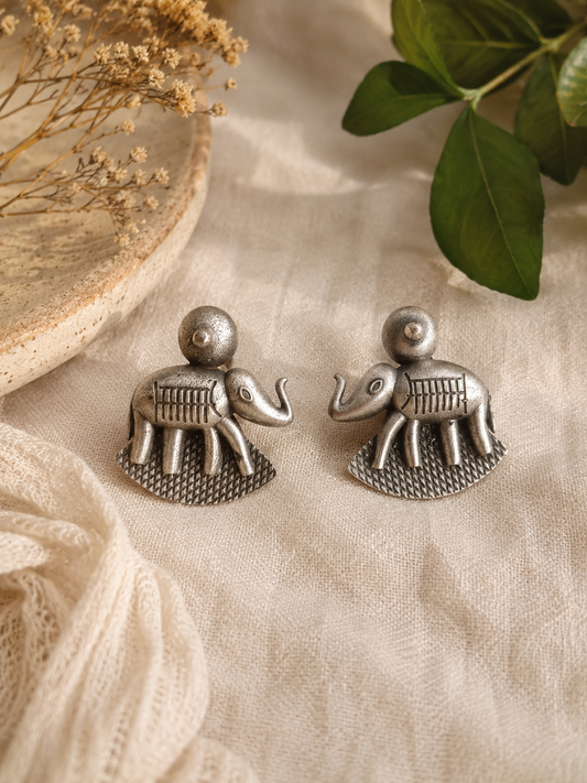 Gaj Swinging Stud Earrings