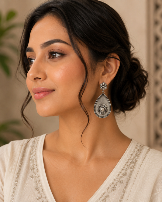Sidha Brass Stud Earrings