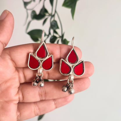 Supriya Glass Earrings