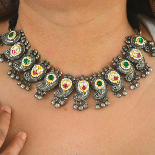 Mrinalini Pachi Kundan and Brass Necklace Set