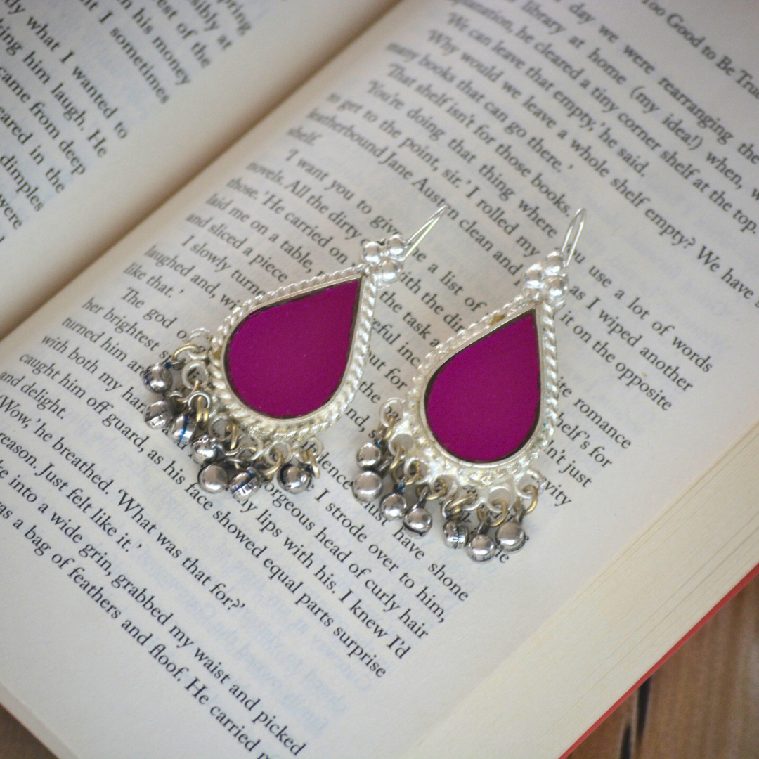 Riya Glass Earrings Rani Pink