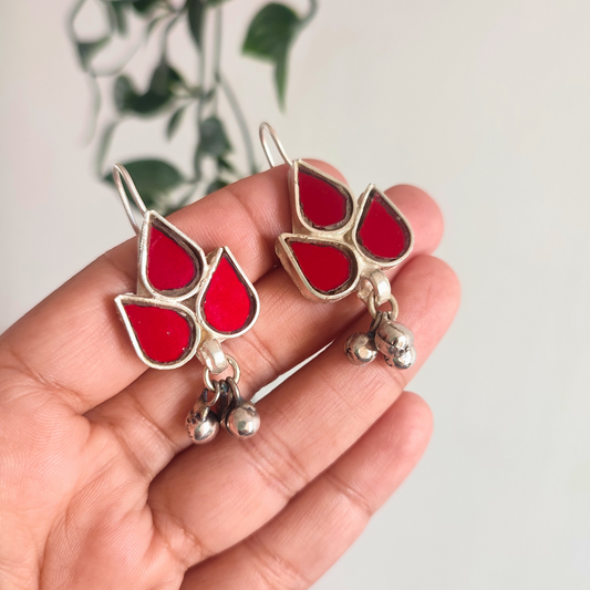 Supriya Glass Earrings