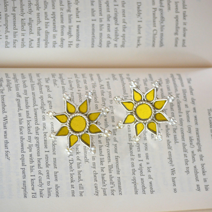 Monisha Glass Stud Earrings