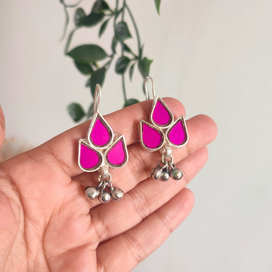Supriya Glass Earrings