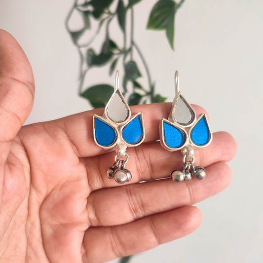 Supriya Glass Earrings