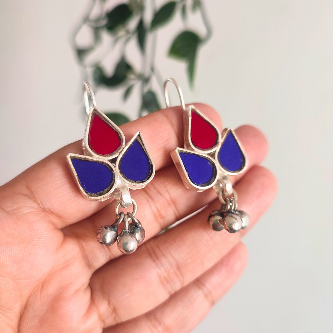 Supriya Glass Earrings