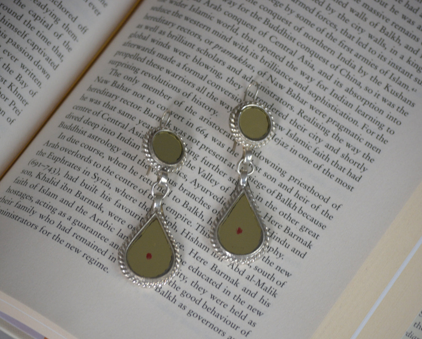 Mala Golden Glass Earrings