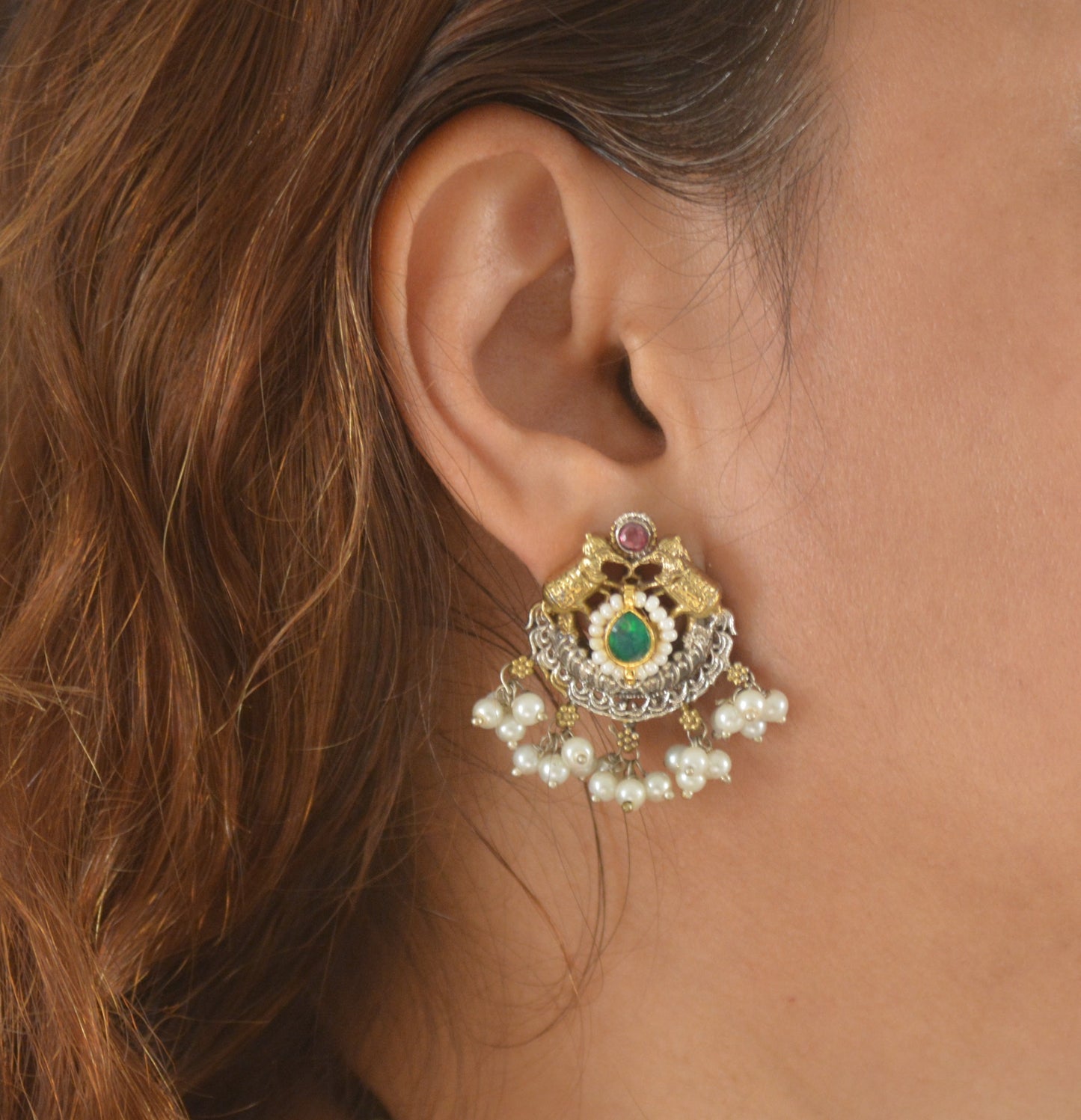Suranya Pachi Kundan Necklace Set With Earrings