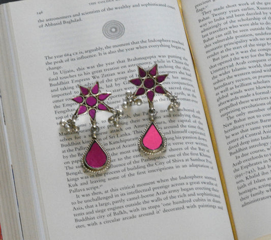 Snigdha Glass Earrings- Glossy Pink