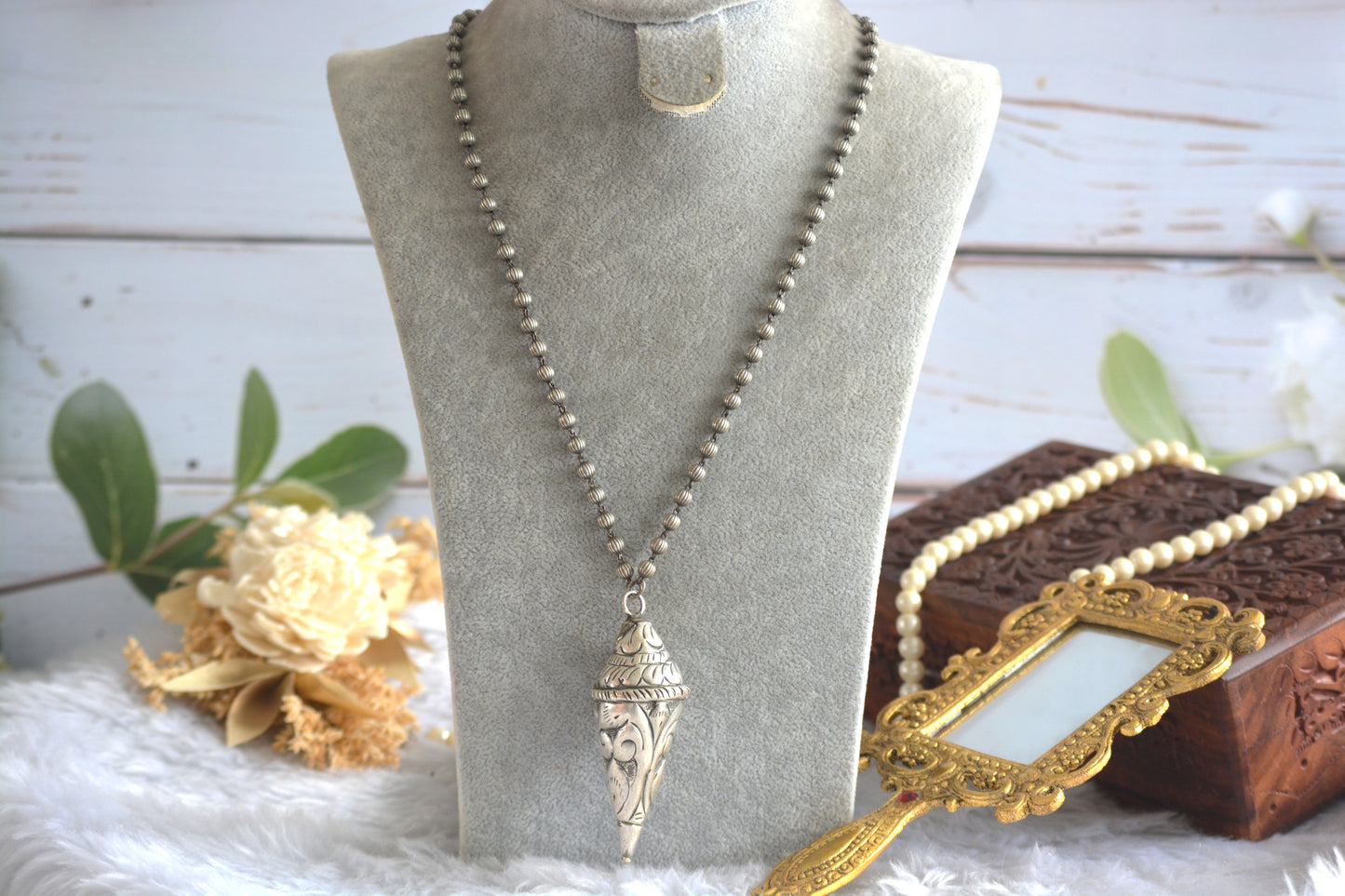 Chitai Cone shaped Chain Pendant