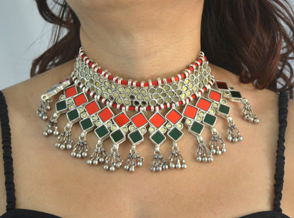 Mohe Heavy Glass Choker Necklace