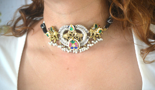Suranya Necklace Set