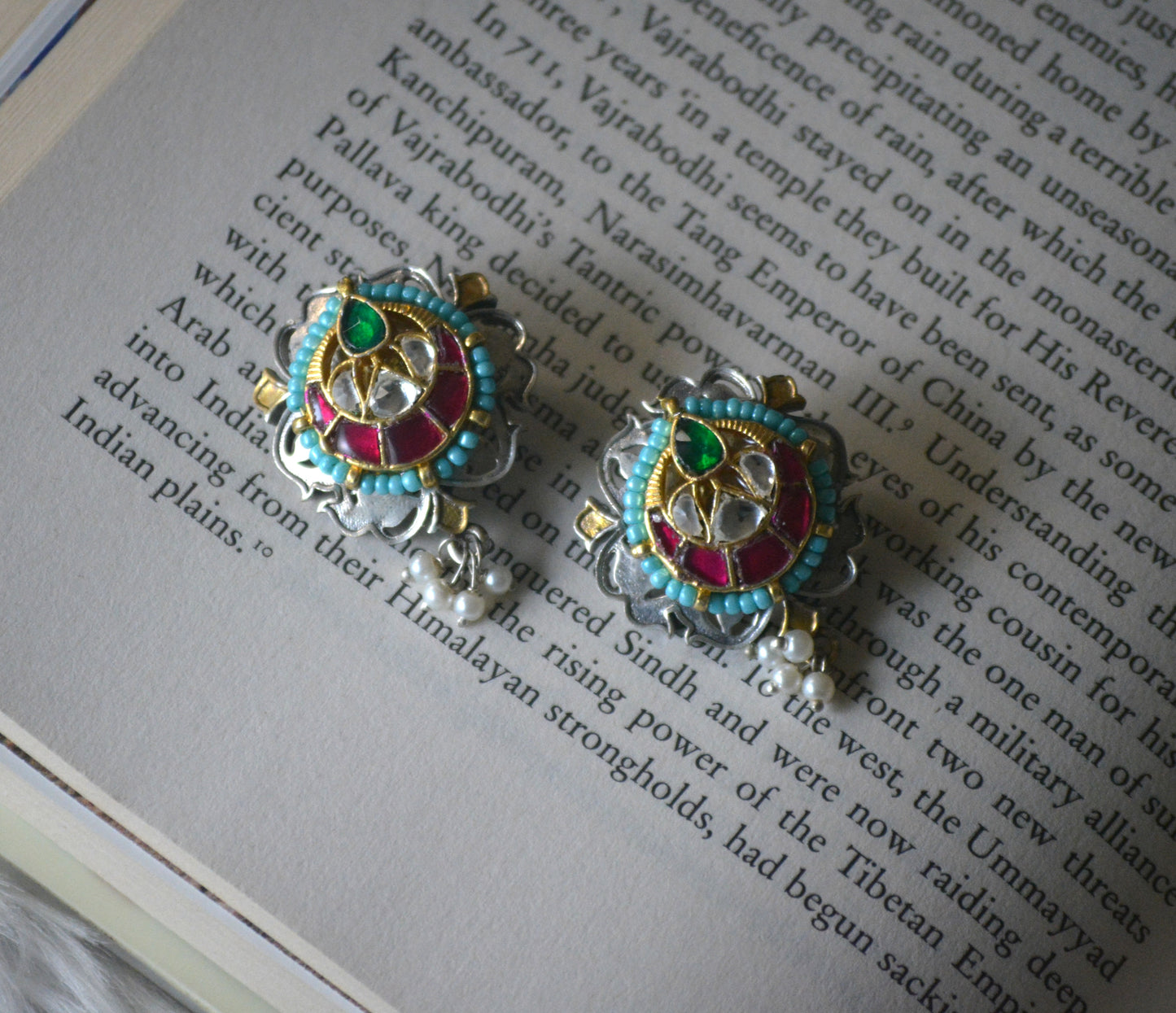 Pachi Kundan Stud Earrings