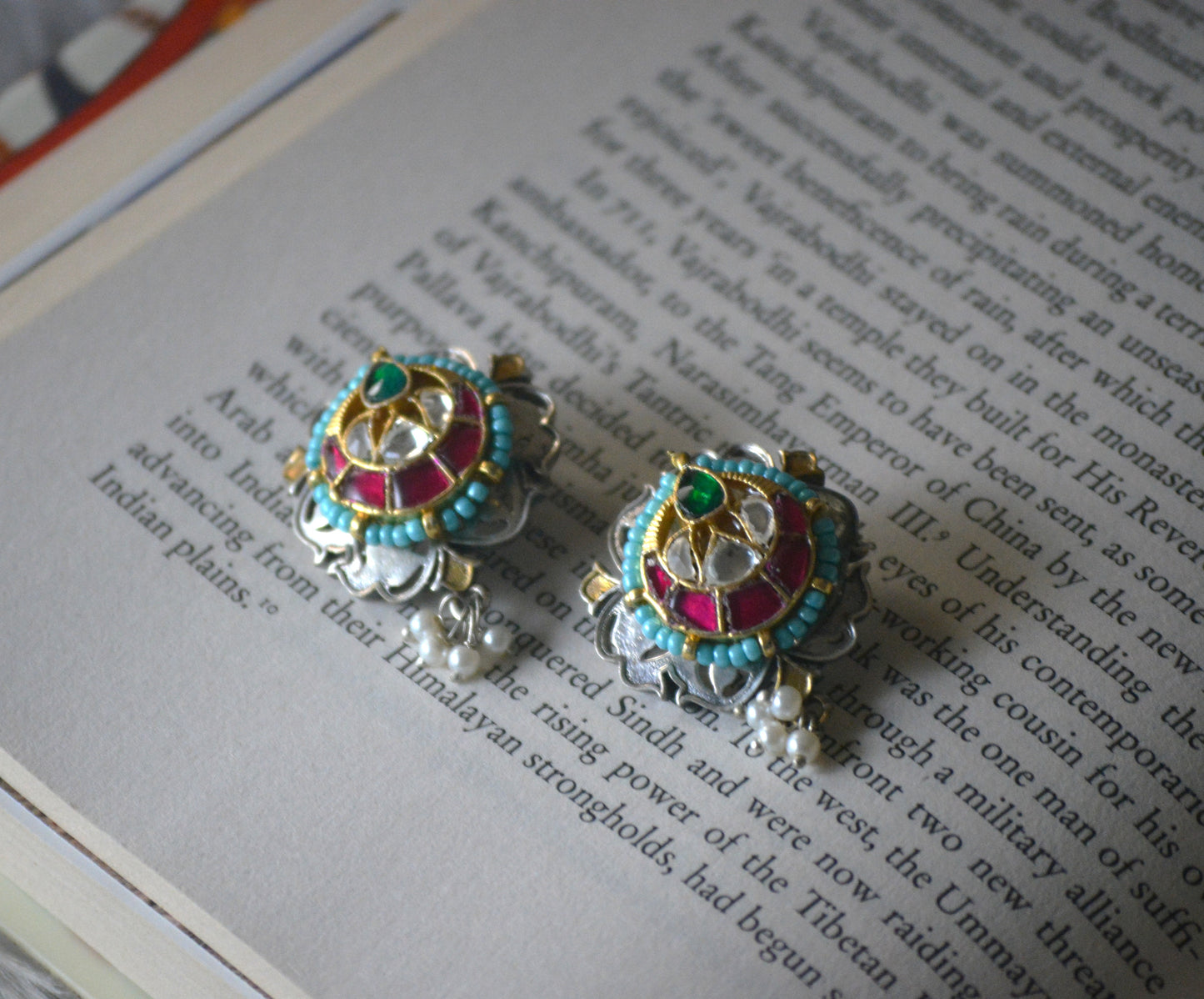 Pachi Kundan Stud Earrings
