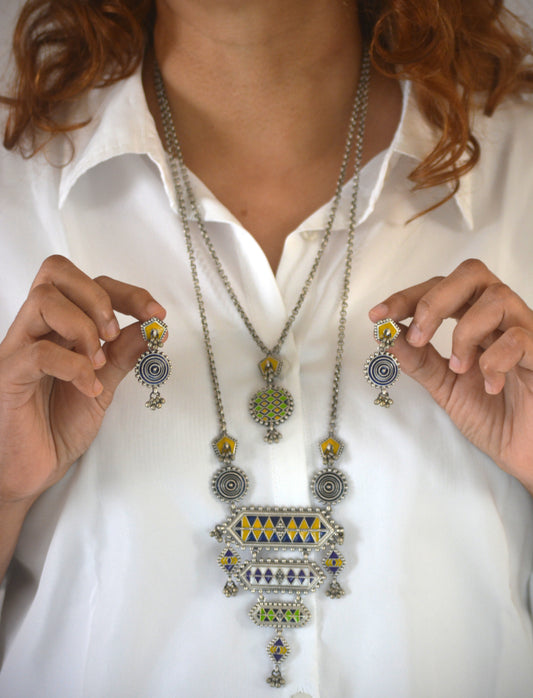 Garba Designer Pendant Set with Earrings and 2 Chains