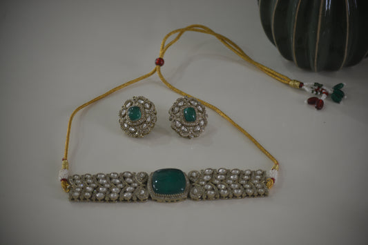 Minal Kundan Necklace Set with Stud Earrings