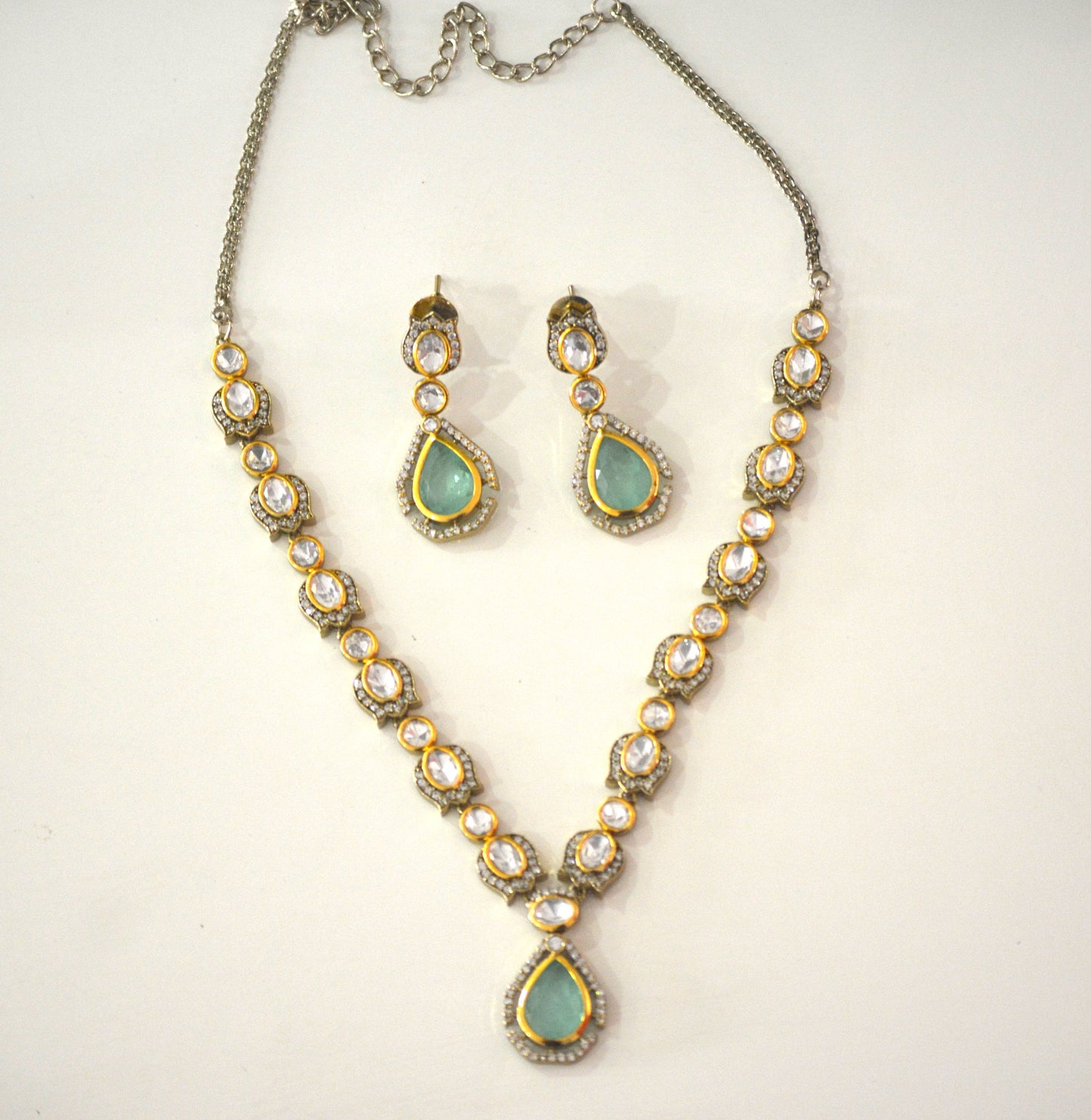 Shiraya Moissanite Sleek Necklace Set