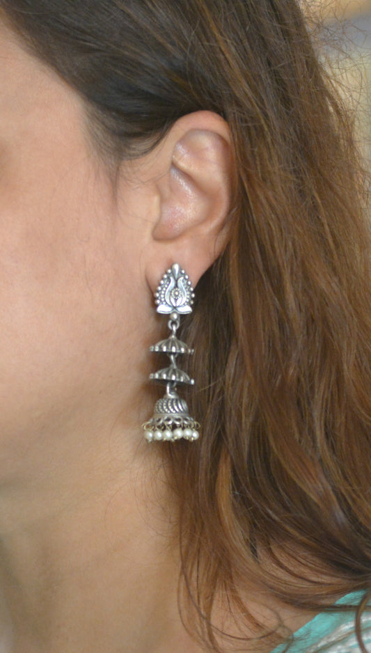Mugdha Cute Simple Lightweight Brass Earrings