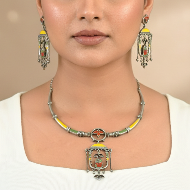 Designer Handpainted Hasli Set with Earrings