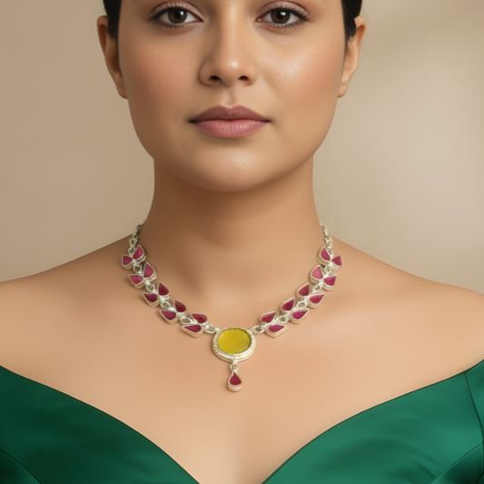 Mridali Glass Choker Necklace
