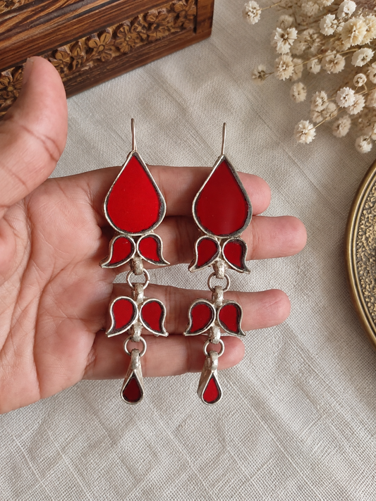 Sukhi Glass Earrings
