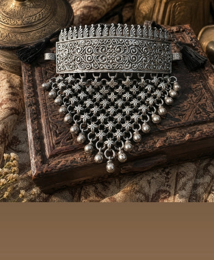 Suma Brass Heavy Choker Necklace