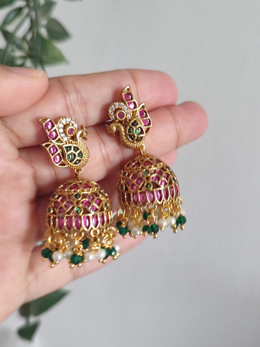 Shonal kundan Earrings