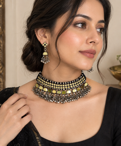 Shariya Golden colour glass choker set with earrings