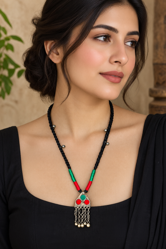 Gushaini afghani lightweight pendant necklace